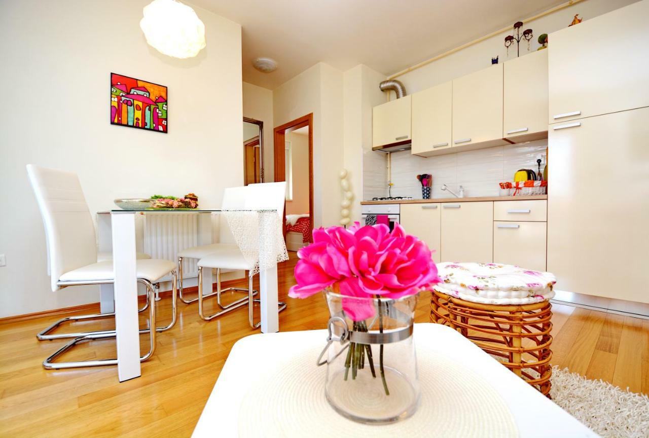 Apartment Vacation In Zadar - Mirna 외부 사진