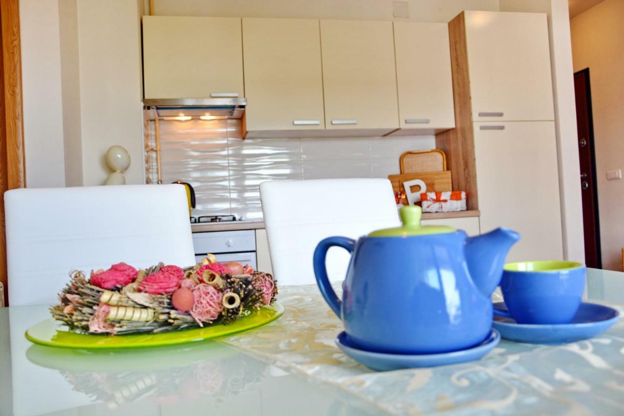 Apartment Vacation In Zadar - Mirna 외부 사진