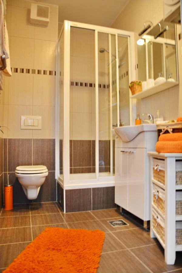 Apartment Vacation In Zadar - Mirna 외부 사진