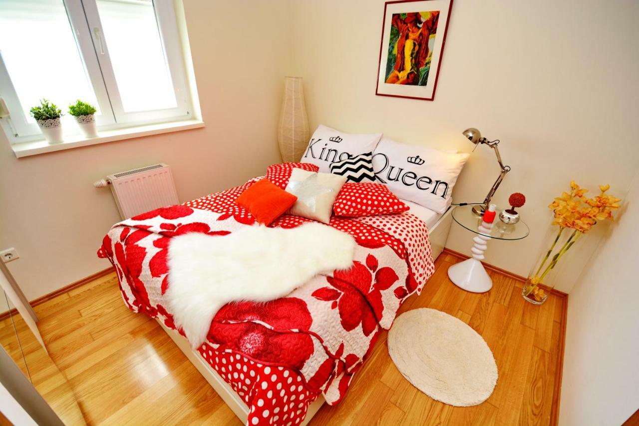 Apartment Vacation In Zadar - Mirna 외부 사진