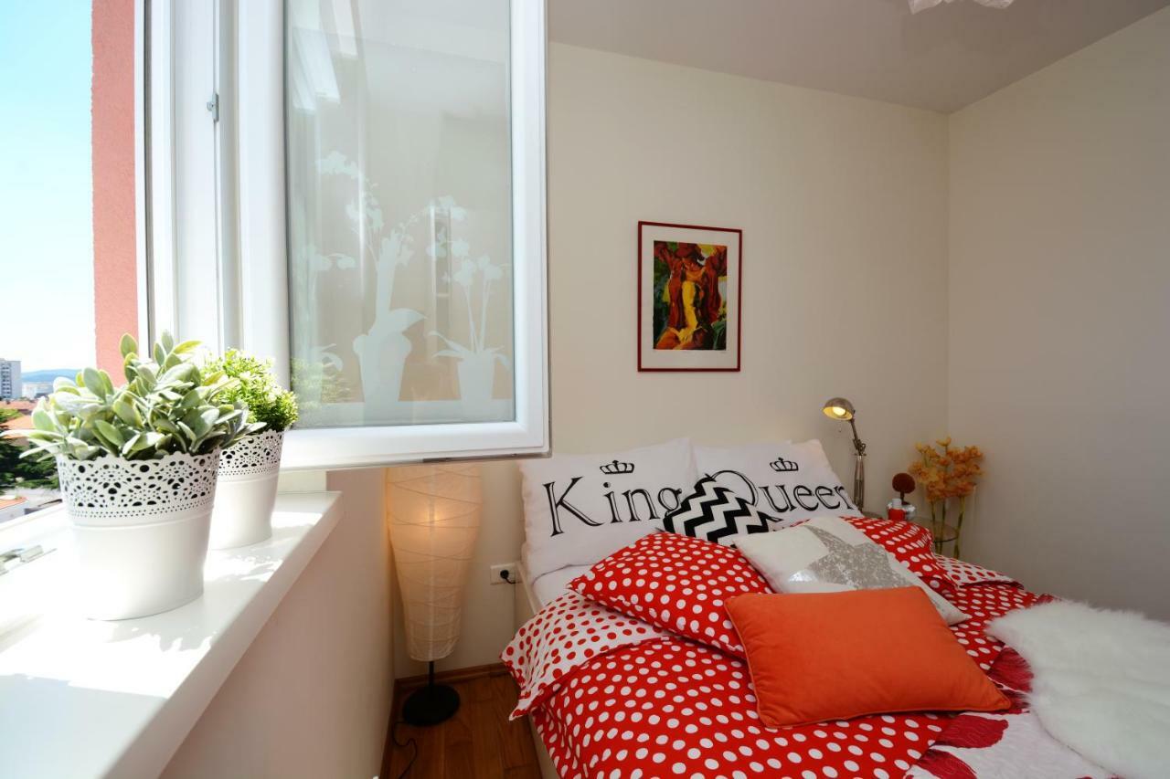 Apartment Vacation In Zadar - Mirna 외부 사진